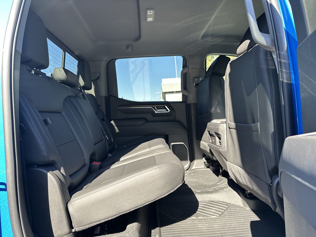 Thumbnail: 2026 Chevrolet Silverado 1500 - 25