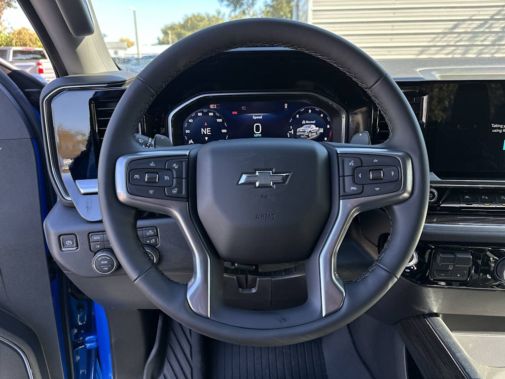 Thumbnail: 2026 Chevrolet Silverado 1500 - 10