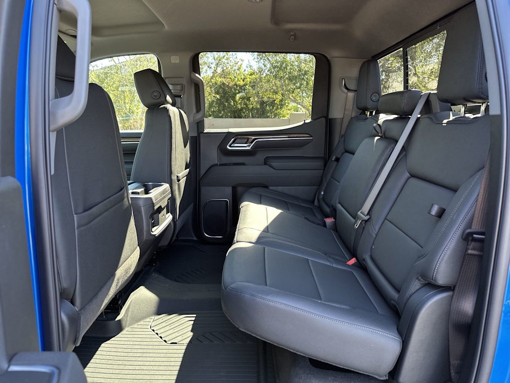 Thumbnail: 2026 Chevrolet Silverado 1500 - 24