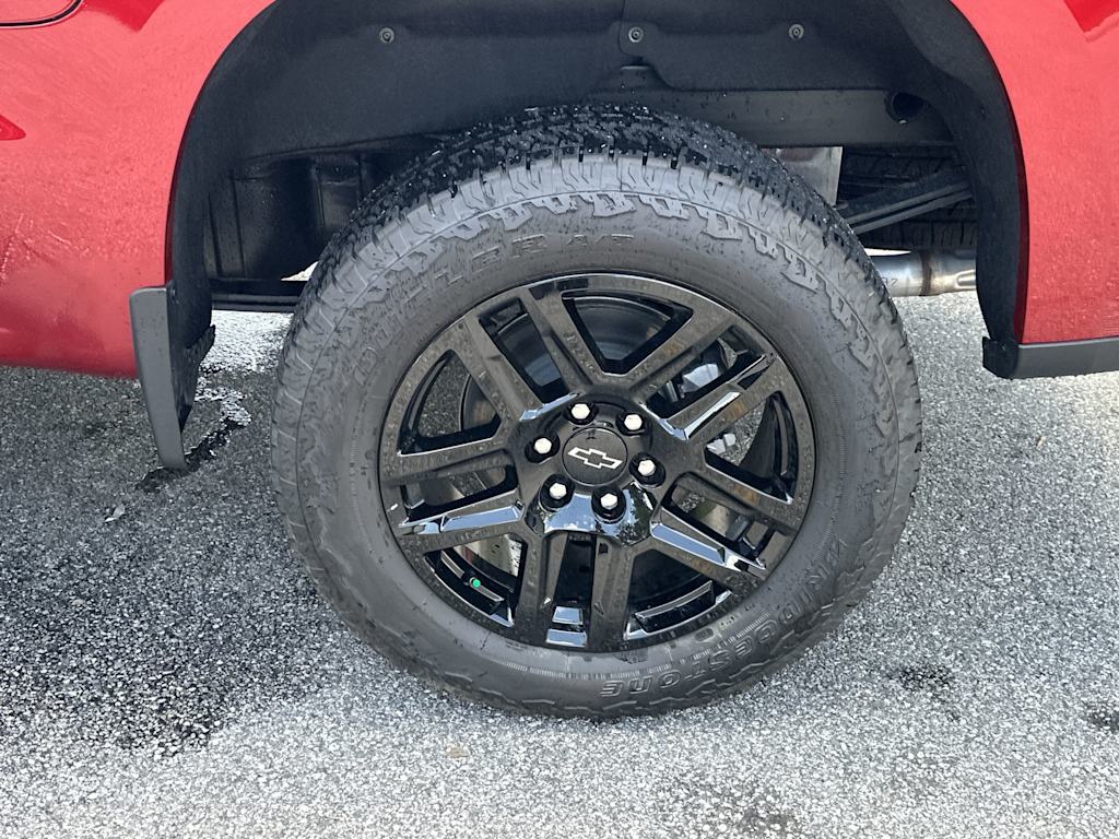 Thumbnail: 2026 Chevrolet Silverado 1500 - 8
