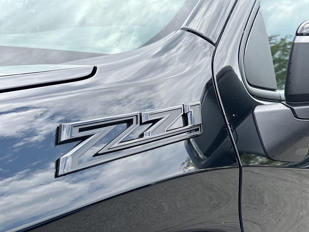 Thumbnail: 2026 Chevrolet Silverado 1500 - 23