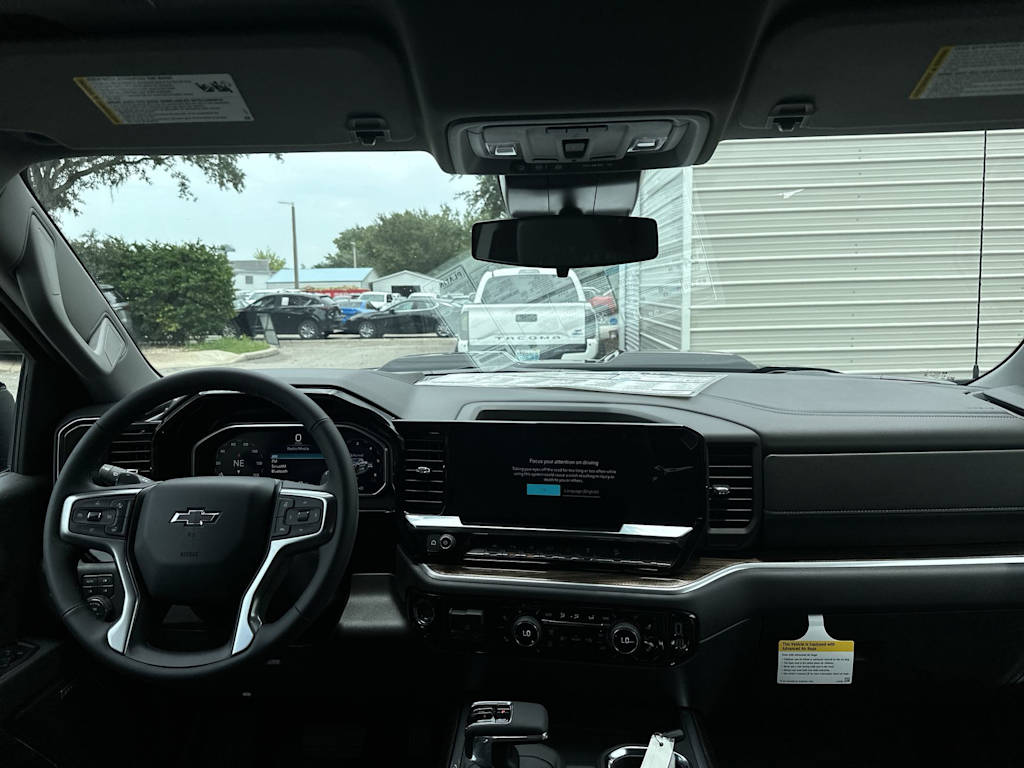 Thumbnail: 2026 Chevrolet Silverado 1500 - 2