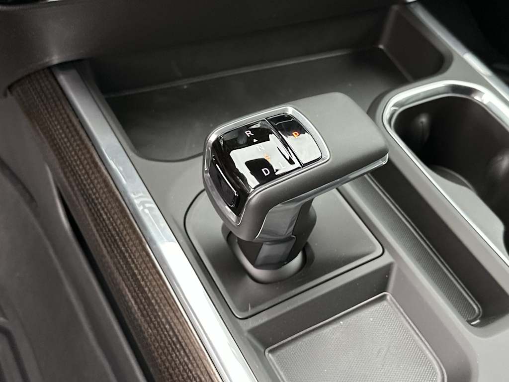Thumbnail: 2026 Chevrolet Silverado 1500 - 14