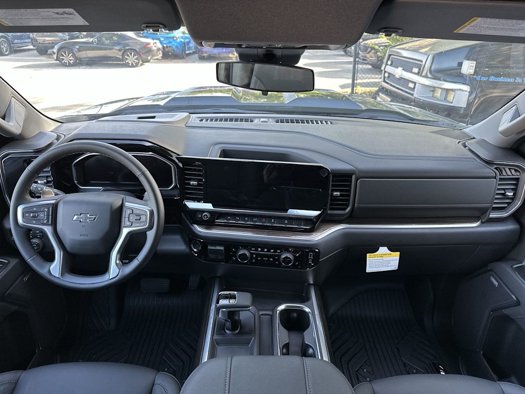 Thumbnail: 2026 Chevrolet Silverado 1500 - 2