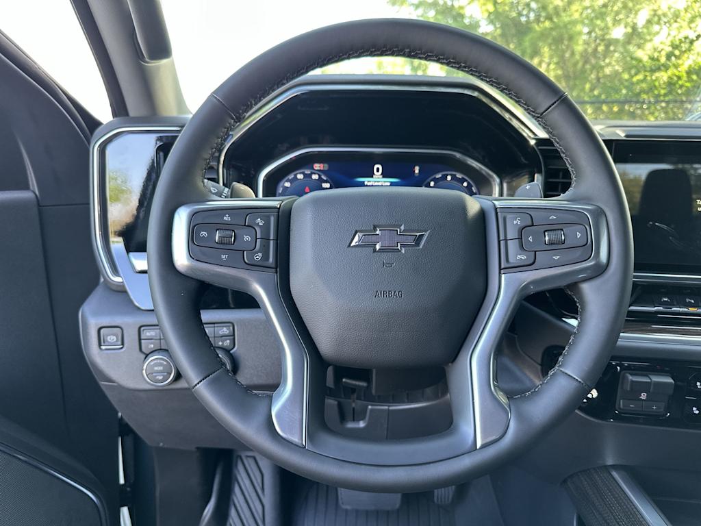 Thumbnail: 2026 Chevrolet Silverado 1500 - 8