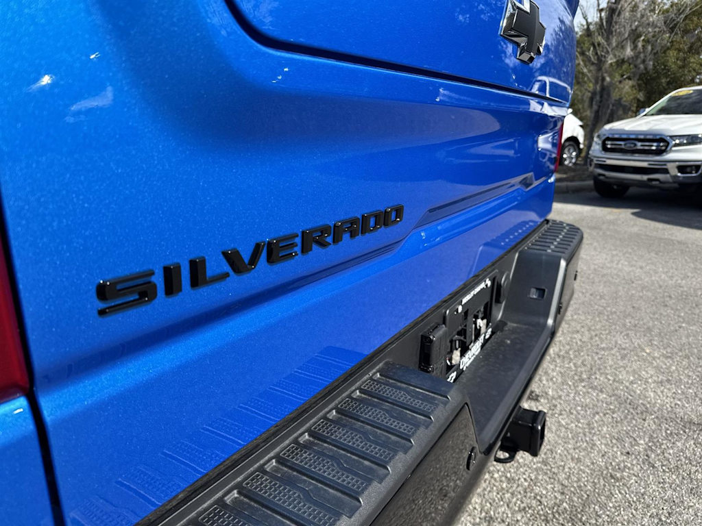 2025 Chevrolet Silverado 1500 LT 26