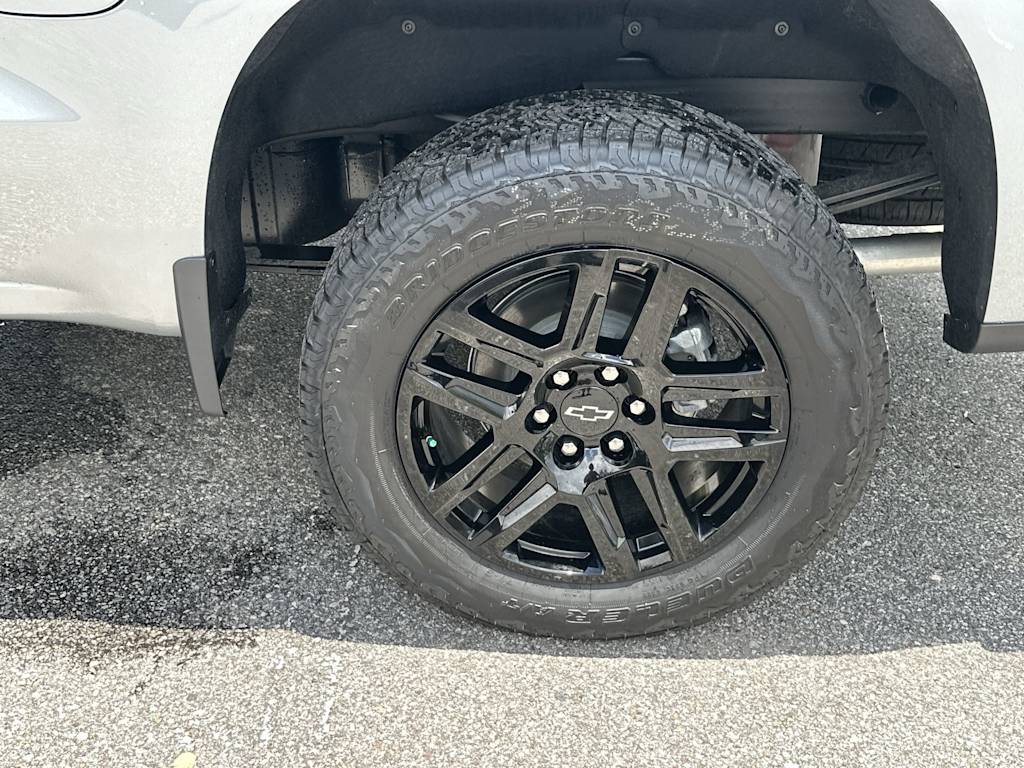Thumbnail: 2026 Chevrolet Silverado 1500 - 8
