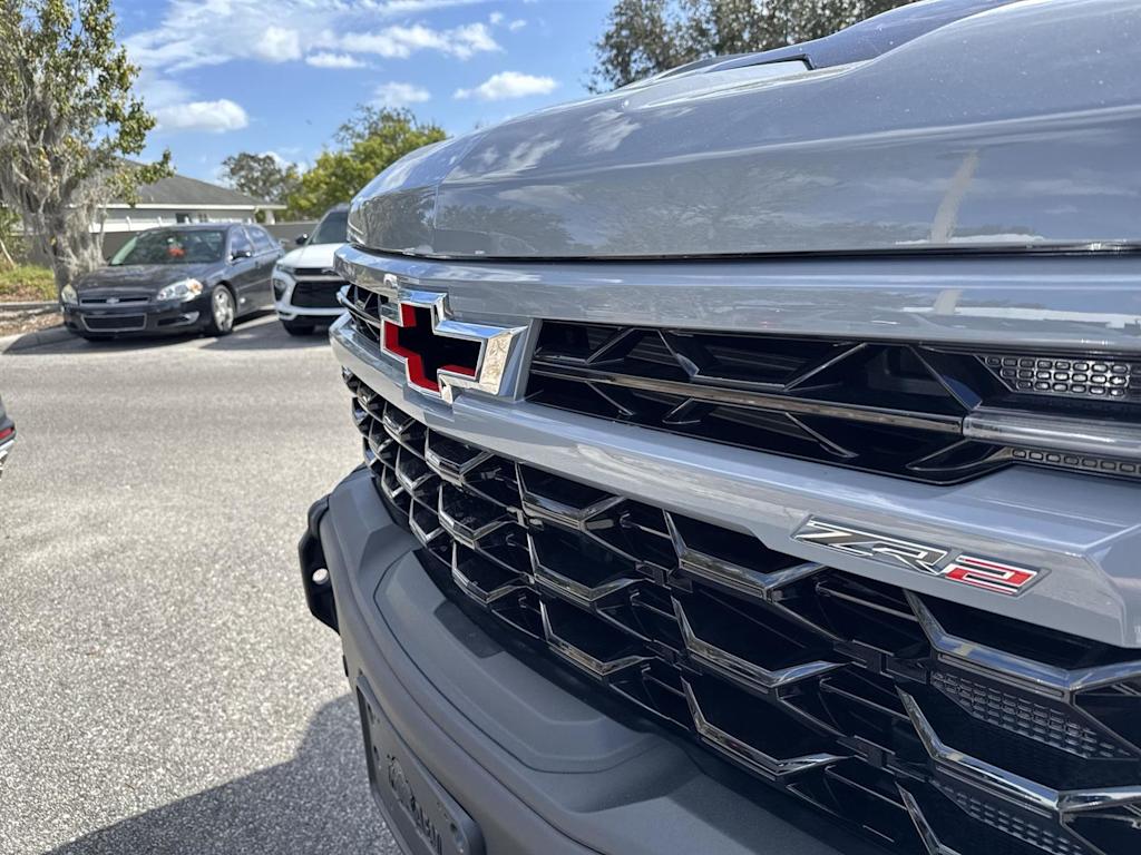 2025 Chevrolet Silverado 1500 ZR2 7