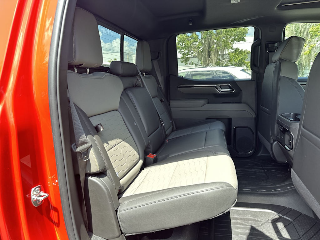 Thumbnail: 2026 Chevrolet Silverado 1500 - 24