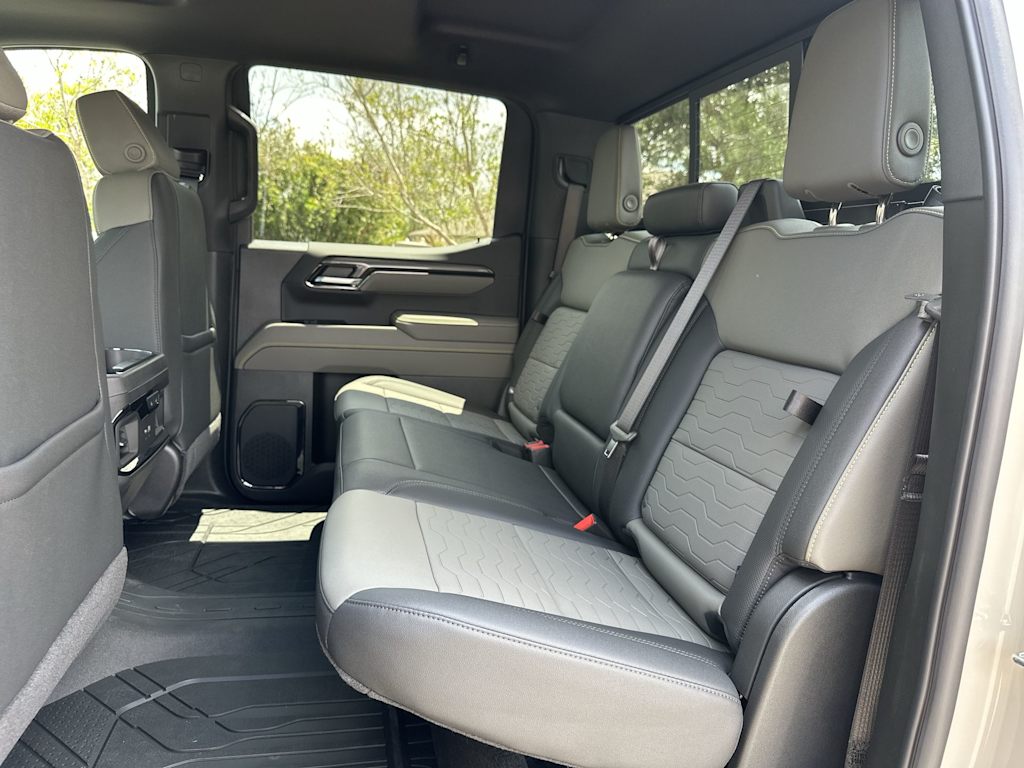 Thumbnail: 2026 Chevrolet Silverado 1500 - 11