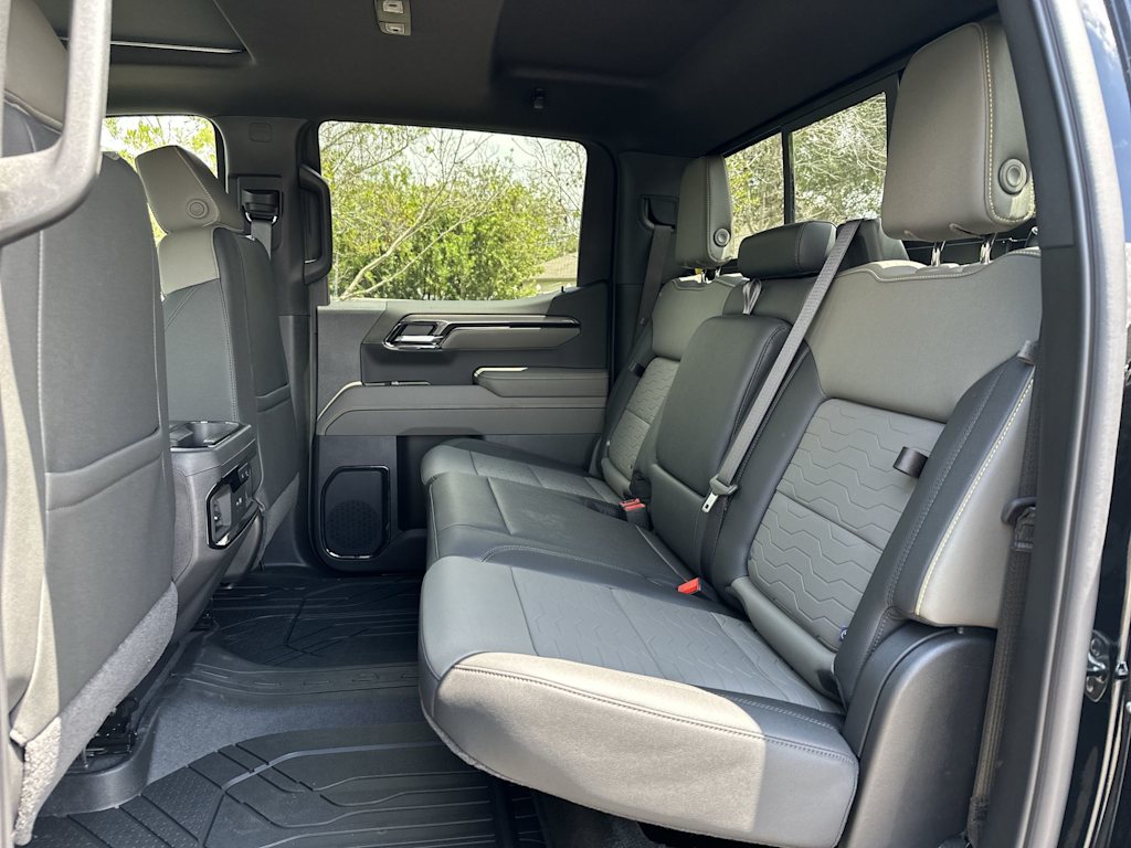 Thumbnail: 2026 Chevrolet Silverado 1500 - 12