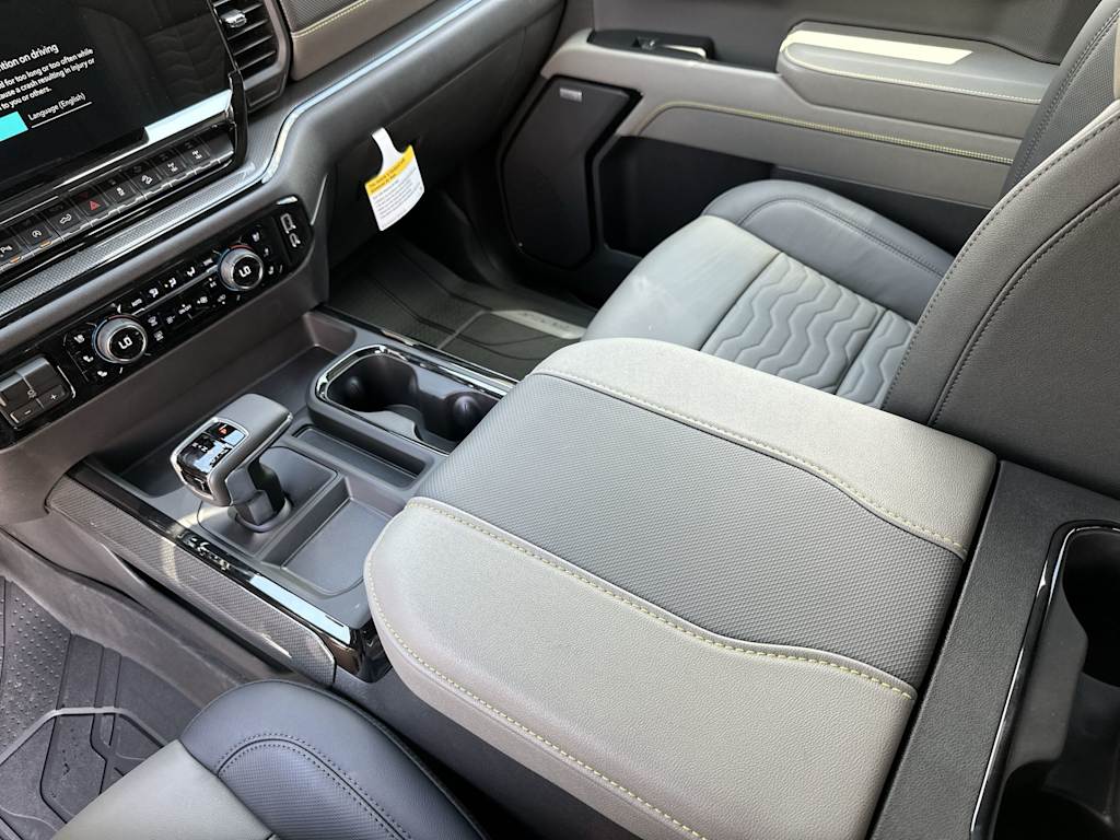 Thumbnail: 2026 Chevrolet Silverado 1500 - 27