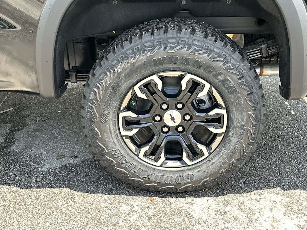 Thumbnail: 2026 Chevrolet Silverado 1500 - 7