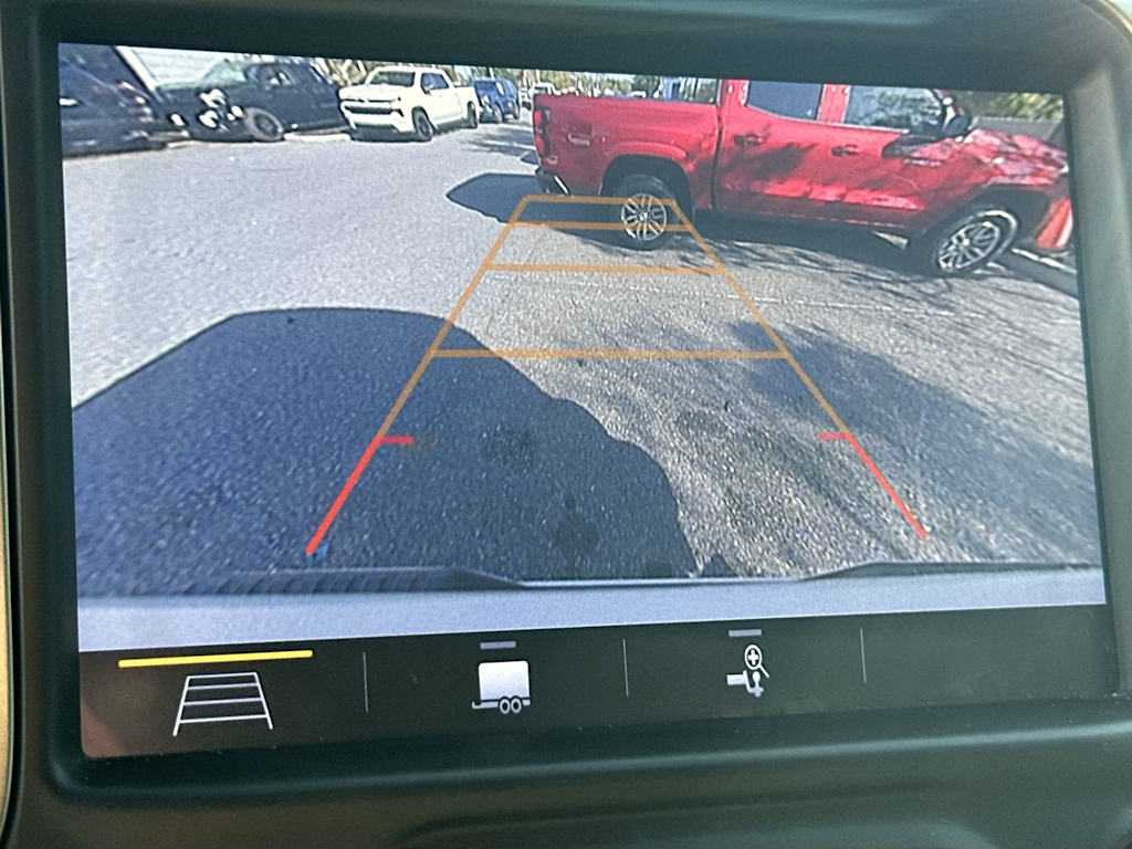 Thumbnail: 2019 Chevrolet Silverado 1500 - 13