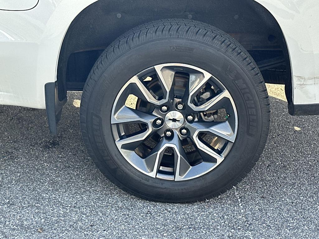 Thumbnail: 2019 Chevrolet Silverado 1500 - 7