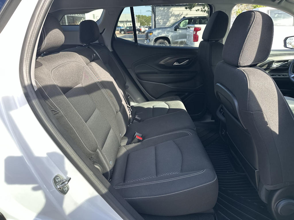 Thumbnail: 2024 GMC Terrain - 25