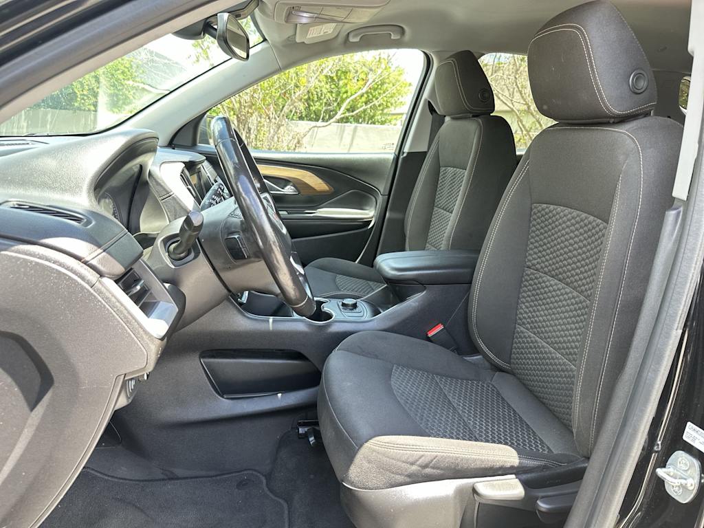 Thumbnail: 2020 GMC Terrain - 10