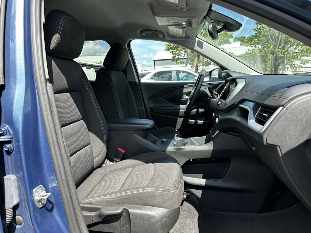 Thumbnail: 2024 GMC Terrain - 11