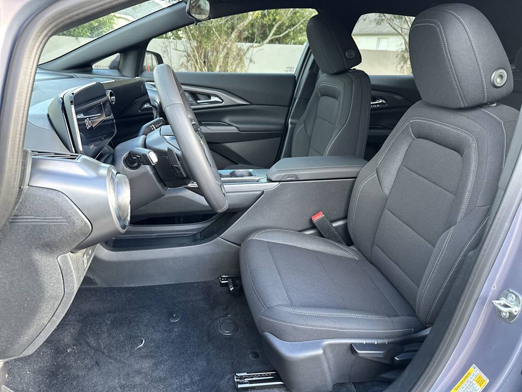 Thumbnail: 2026 Chevrolet Equinox - 12