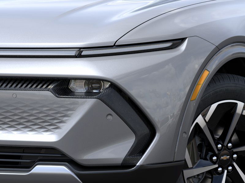 Thumbnail: 2025 Chevrolet Equinox - 18