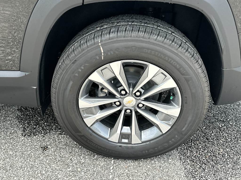 Thumbnail: 2027 Chevrolet Equinox - 7