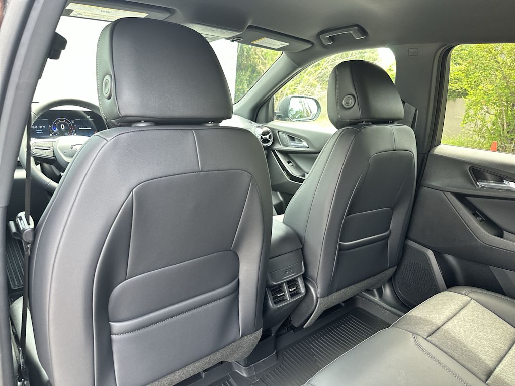 Thumbnail: 2027 Chevrolet Equinox - 12
