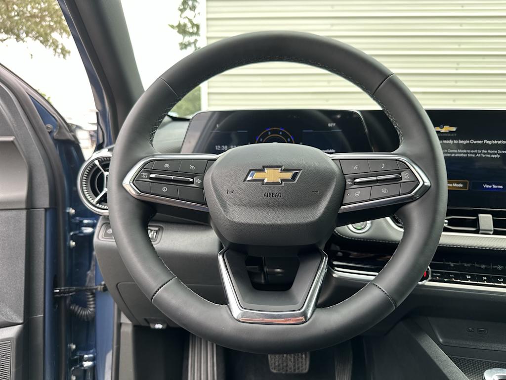 Thumbnail: 2027 Chevrolet Equinox - 9