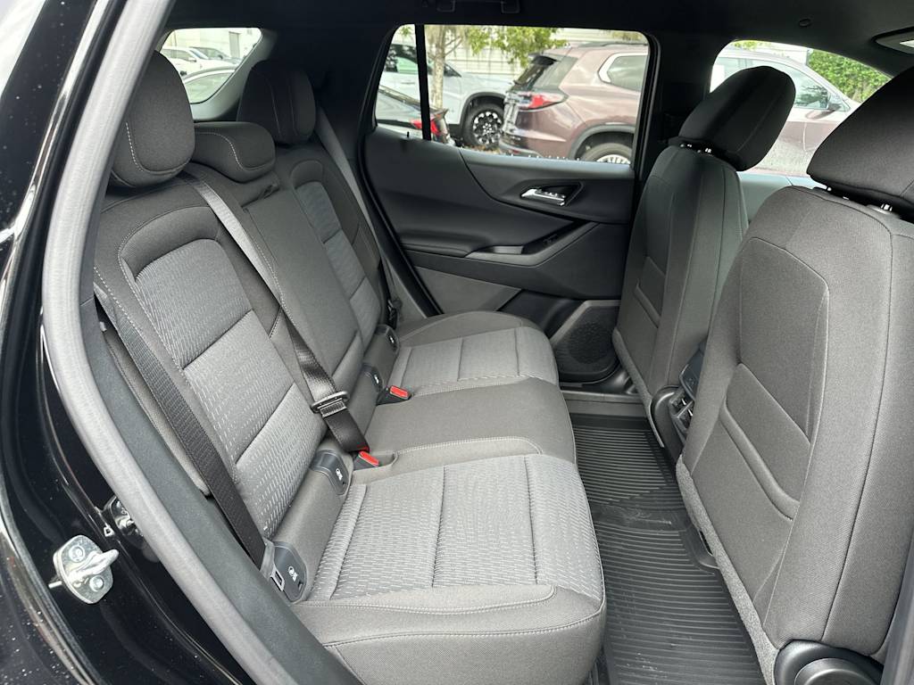 Thumbnail: 2027 Chevrolet Equinox - 24