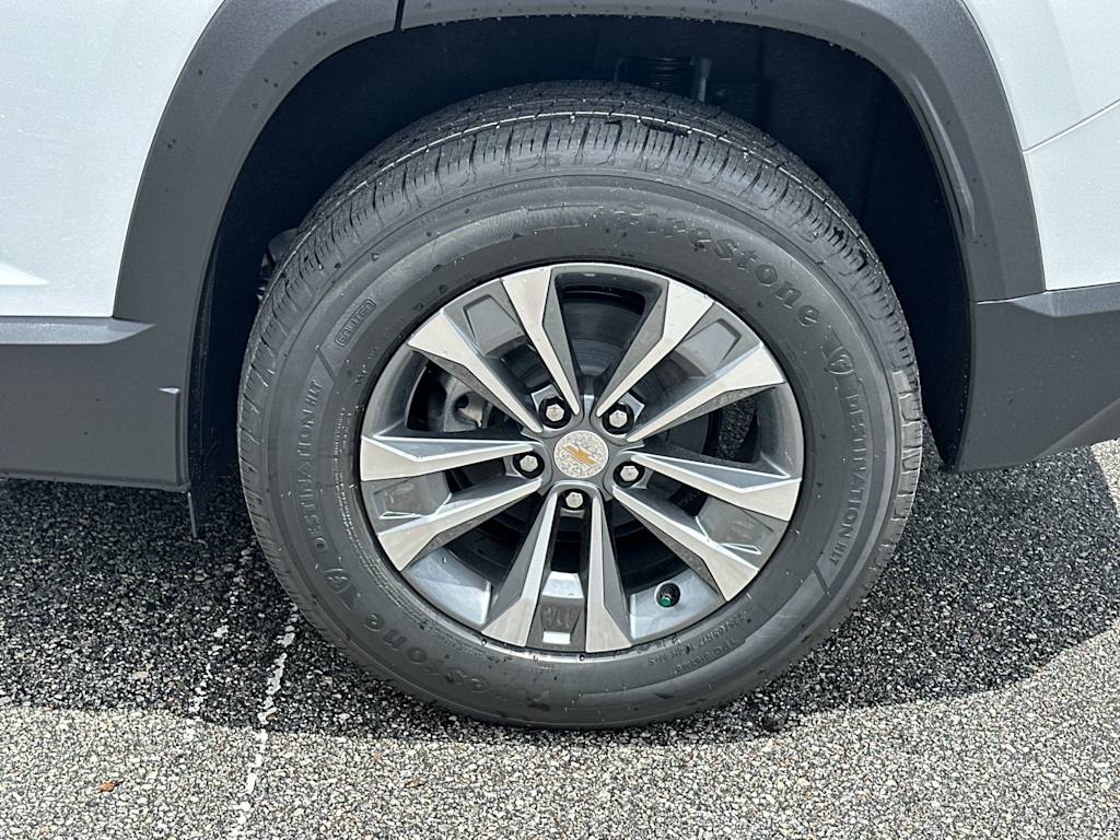 Thumbnail: 2027 Chevrolet Equinox - 7