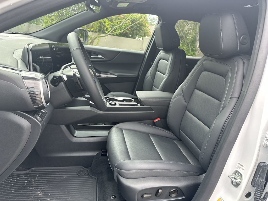 Thumbnail: 2027 Chevrolet Equinox - 11