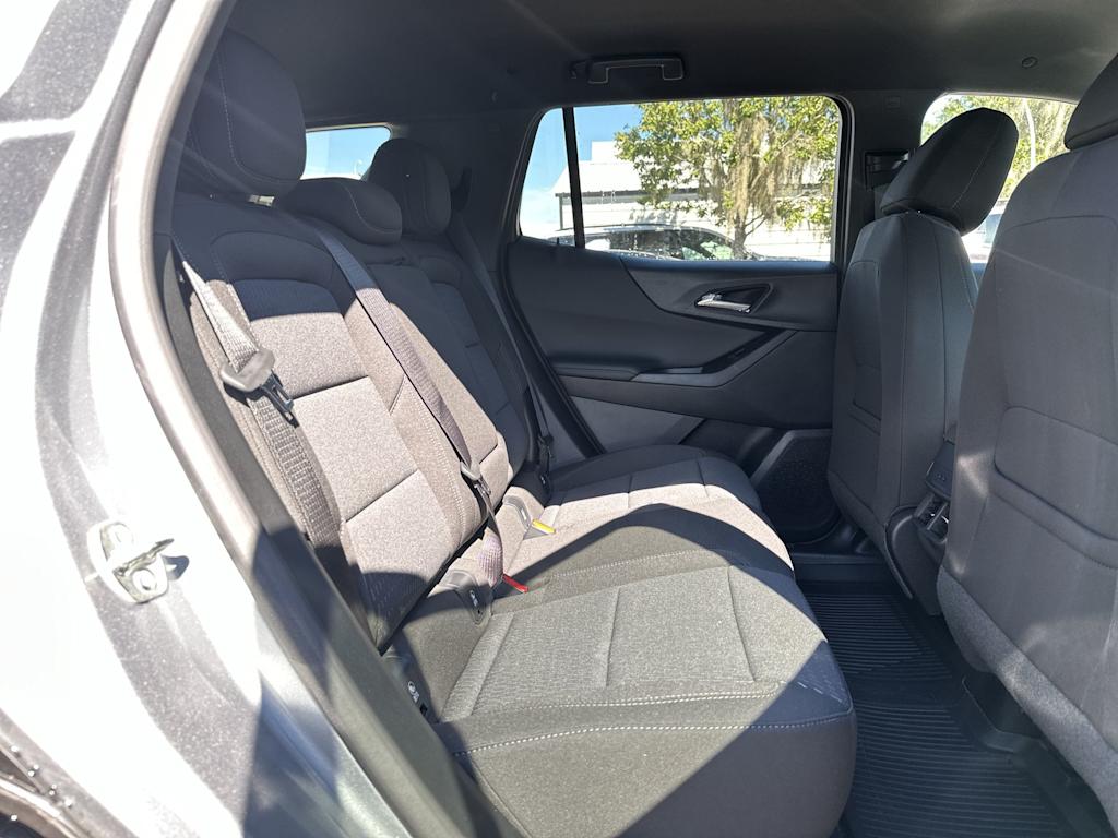 Thumbnail: 2027 Chevrolet Equinox - 22