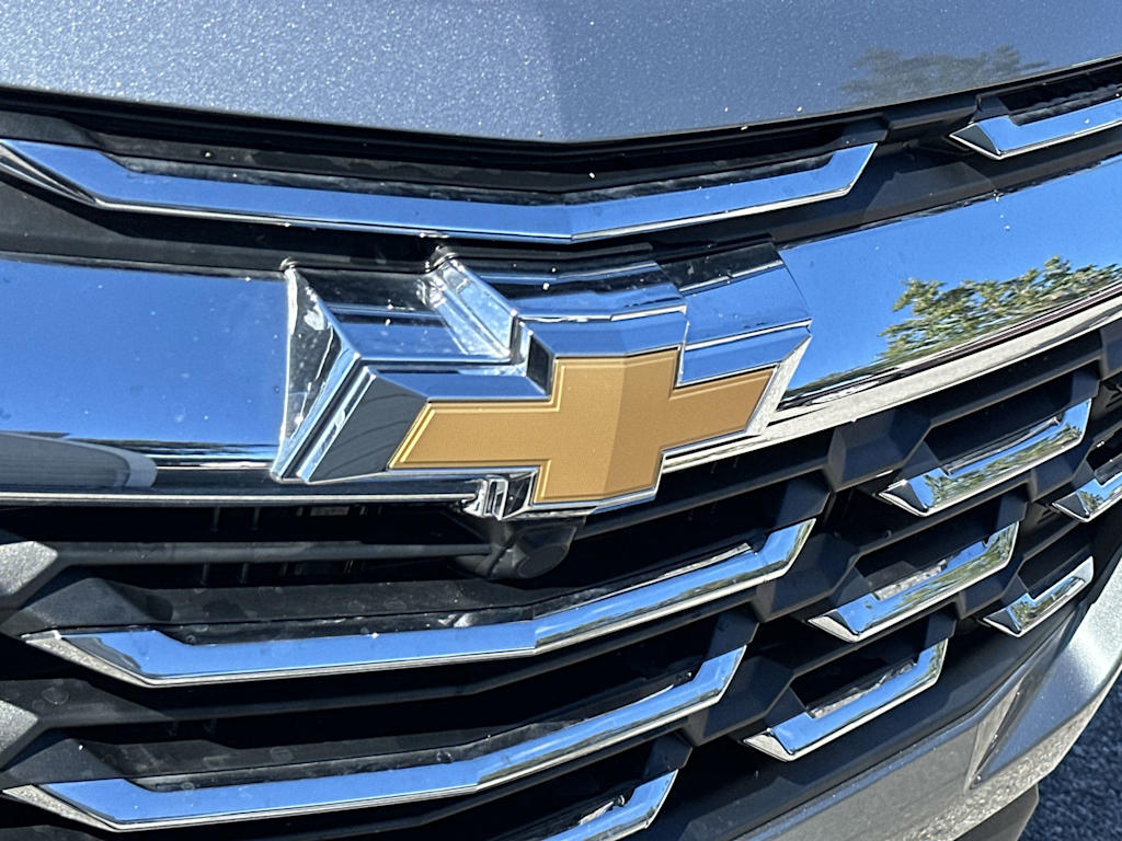 Thumbnail: 2027 Chevrolet Equinox - 20