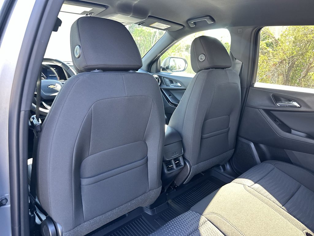 Thumbnail: 2027 Chevrolet Equinox - 12