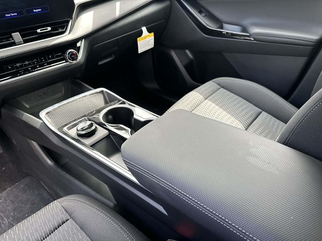 Thumbnail: 2027 Chevrolet Equinox - 15