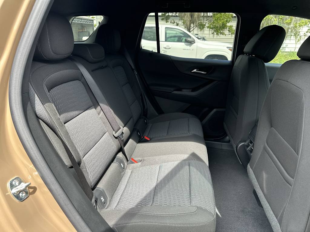 Thumbnail: 2027 Chevrolet Equinox - 25