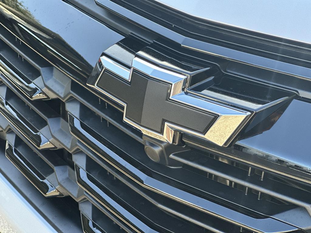 Thumbnail: 2027 Chevrolet Equinox - 7