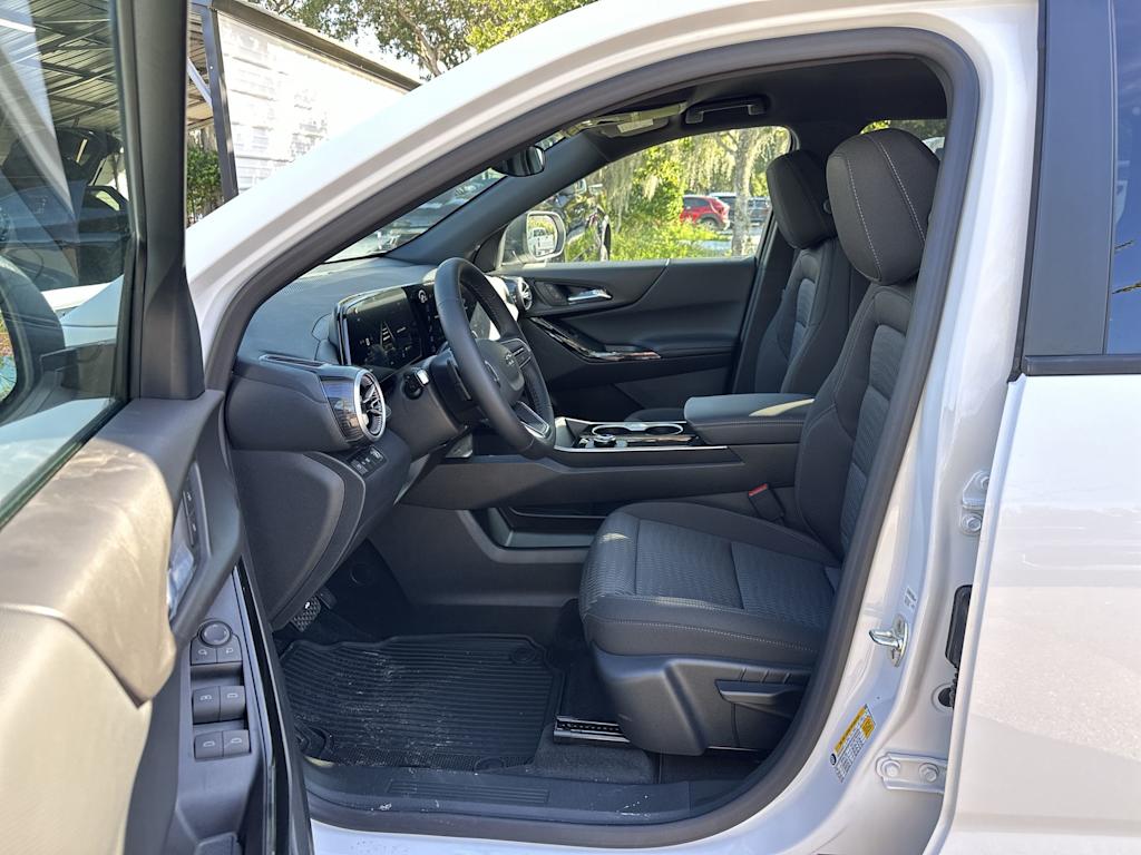 Thumbnail: 2027 Chevrolet Equinox - 11