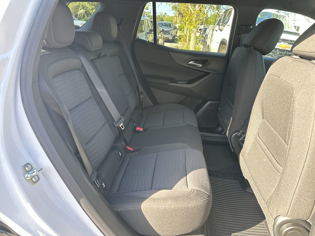 Thumbnail: 2027 Chevrolet Equinox - 23