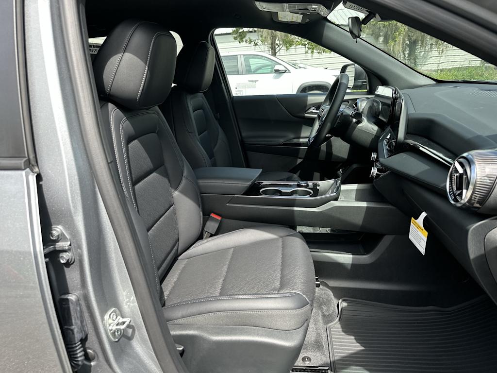 Thumbnail: 2027 Chevrolet Equinox - 11