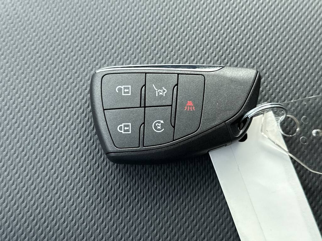 Thumbnail: 2027 Chevrolet Equinox - 17