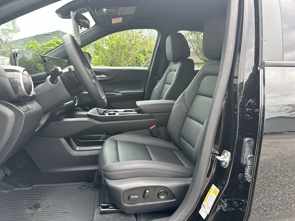 Thumbnail: 2027 Chevrolet Equinox - 11