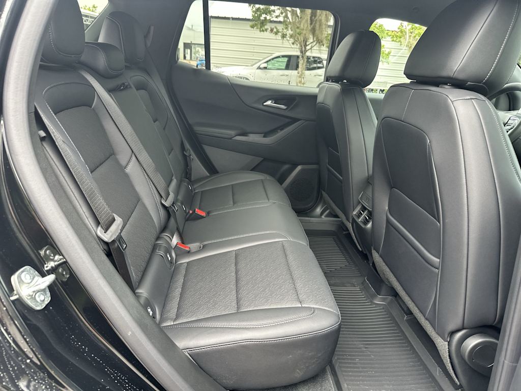 Thumbnail: 2027 Chevrolet Equinox - 24