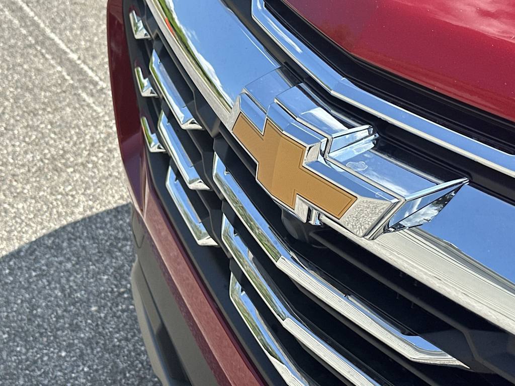 Thumbnail: 2027 Chevrolet Equinox - 7