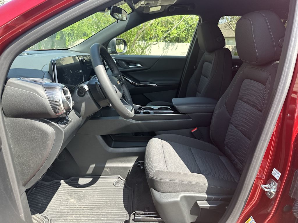 Thumbnail: 2027 Chevrolet Equinox - 11