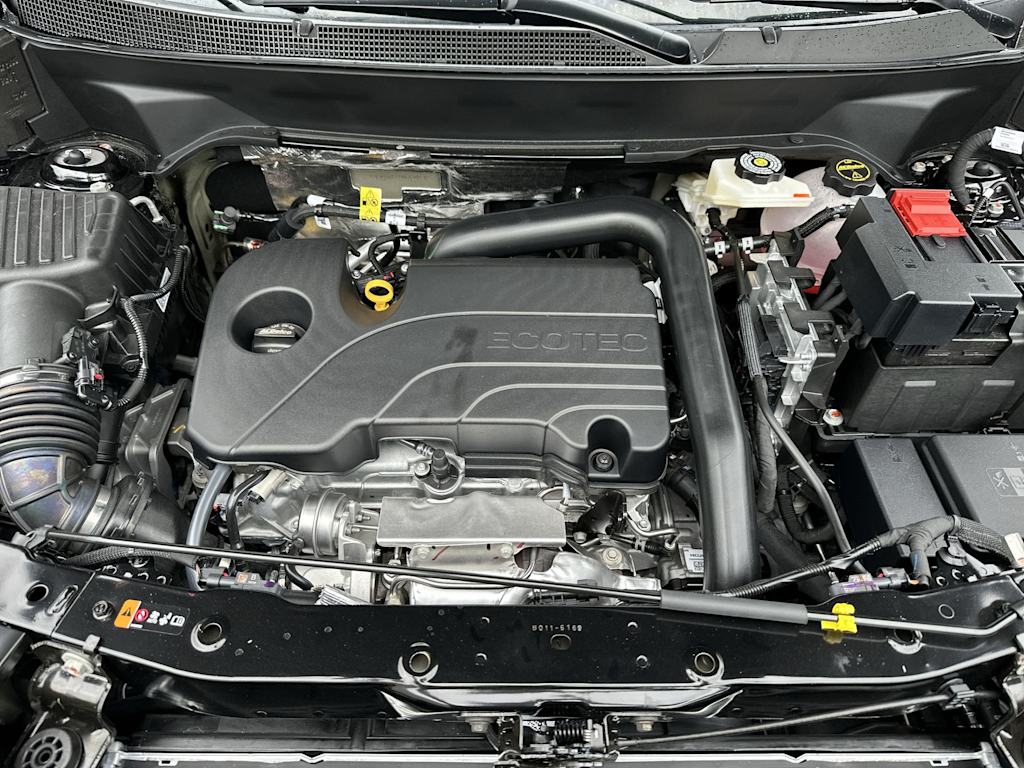 Thumbnail: 2027 Chevrolet Equinox - 9
