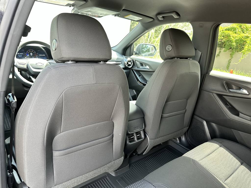Thumbnail: 2027 Chevrolet Equinox - 24