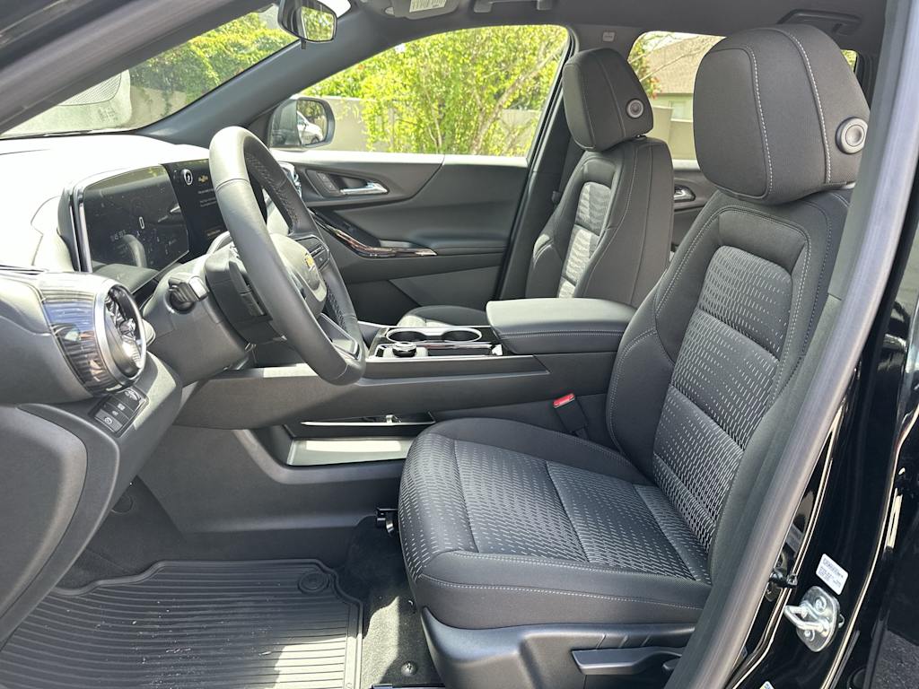 Thumbnail: 2027 Chevrolet Equinox - 11