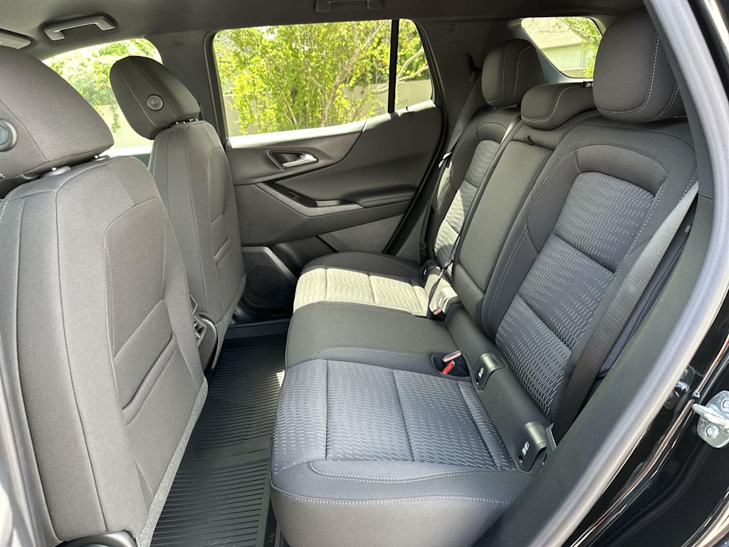 Thumbnail: 2027 Chevrolet Equinox - 12