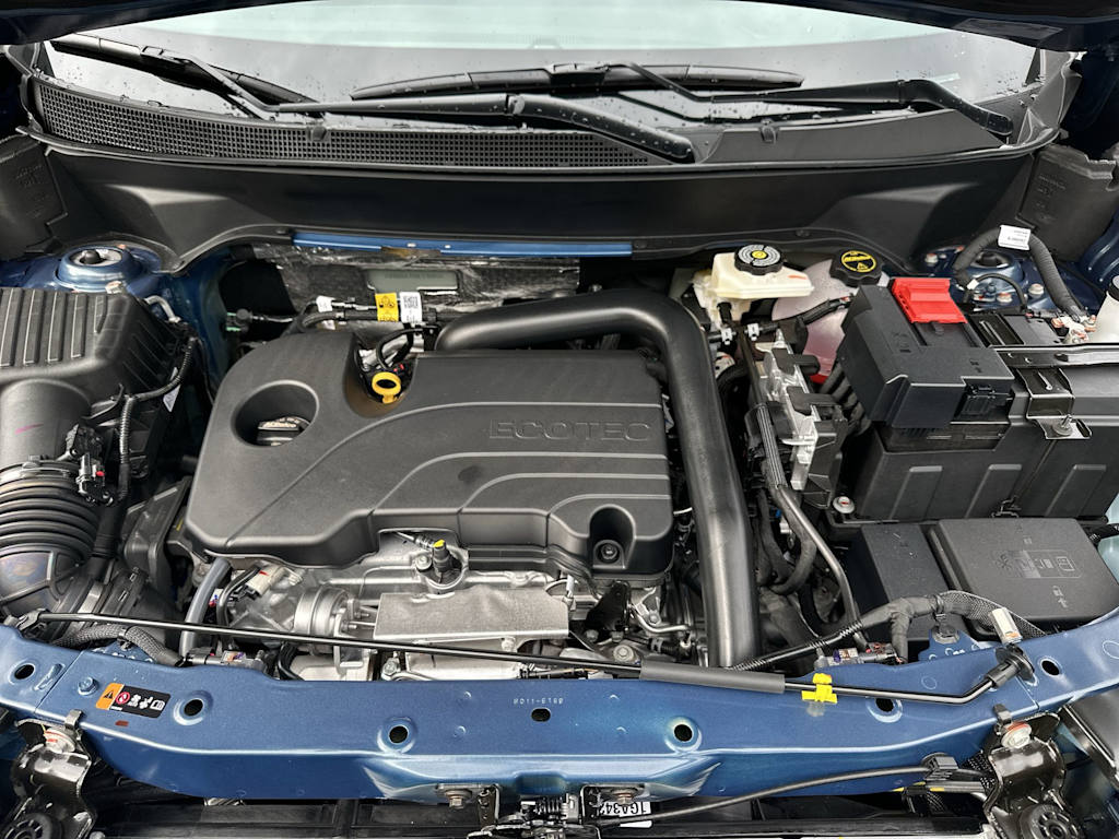 Thumbnail: 2027 Chevrolet Equinox - 8