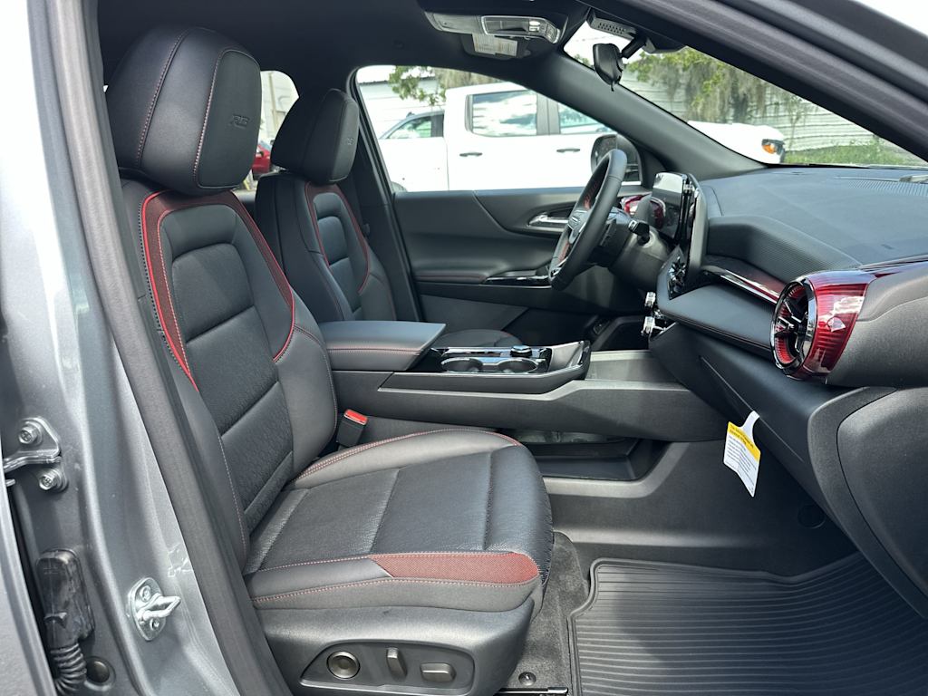 Thumbnail: 2027 Chevrolet Equinox - 25